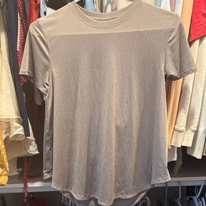 lululemon athletica Women's Gray Short Sleeve Tee